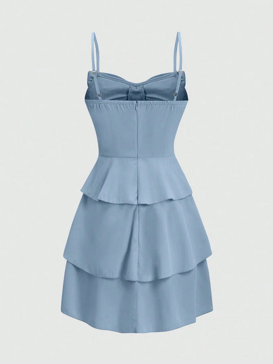 Fashionable women's waist cinched three-layer ruffle edge bow suspender dress