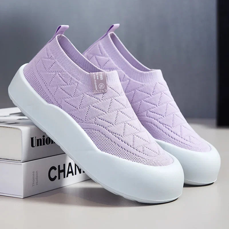 Women's Comfort Mother Shoes Soft PU Sole Breathable Lightweight Casual Walking Shoes Thick Cushion Non-Slip Fashion