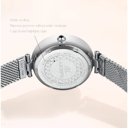 New brand watches, fashionable and light luxury, with small dials, diamond-encrusted and waterproof, are available for wholesale